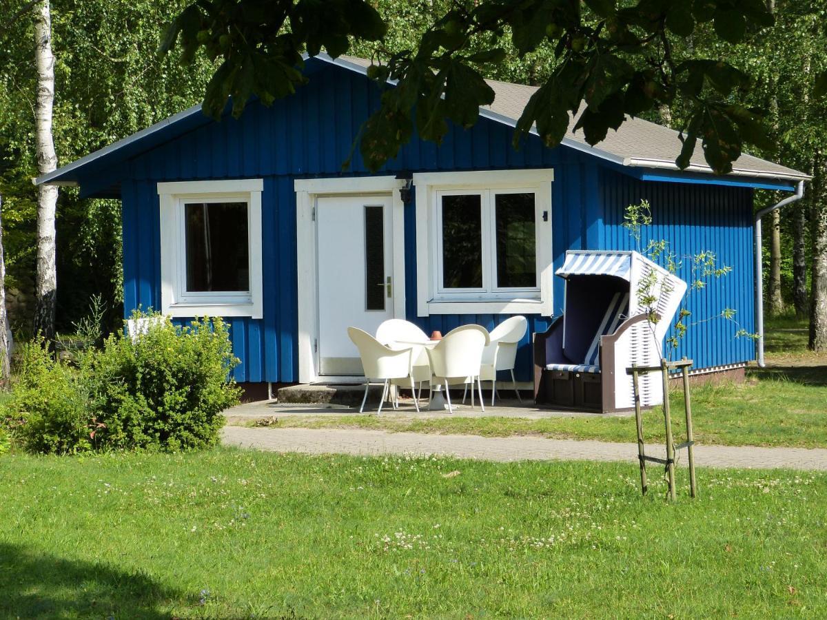 Martas Gaestehaeuser Gross Vaeter See Templin Exterior foto